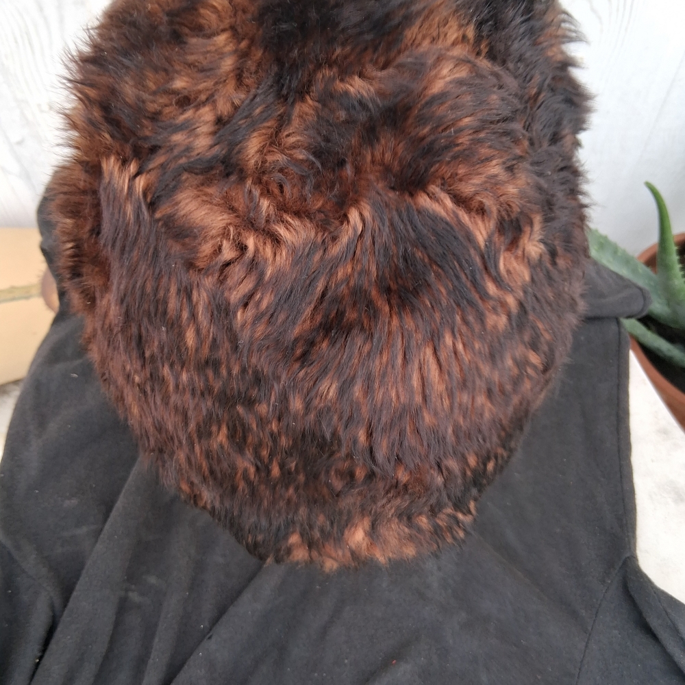 Elegant Wool Tuscany Women's Hat - Brown